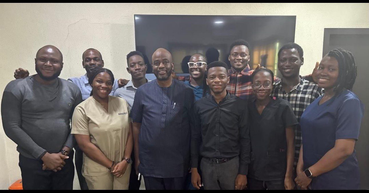 Read more about the article Beyond the Stethoscope: Preparing Young Doctors for Business Leadership